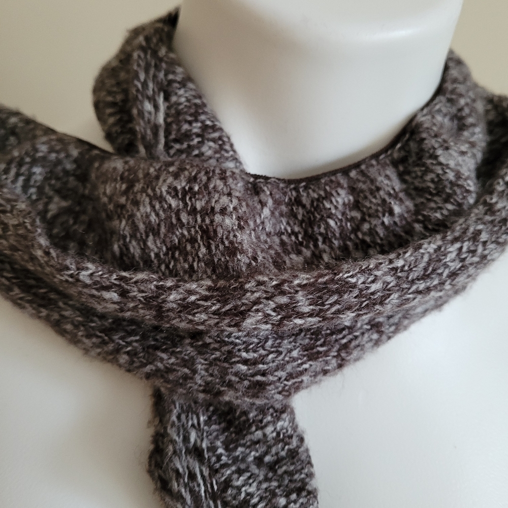 Knit Scarf Twist Elastic Trim Brown and White 38" EUC